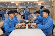 광양제철소, 특식제도 대대적 개선으로 직원 복리 증진