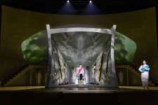 영국 홀린 창극 트로이의 여인들...만점 리뷰 나왔다