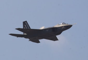 KF-21 '보라매' 전투기, 연내 첫 양산 돌입…