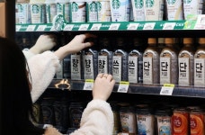고물가 잡아라 ...연초부터 치열한 저가 마케팅