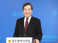 이낙연 빠르면 이번 주 미래연과 통합…광주 출마, 시민 의견 듣고 결론 내겠다