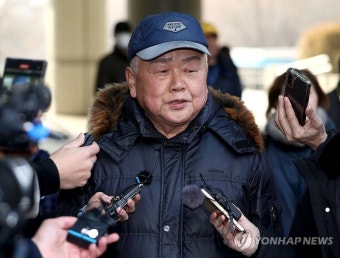 ’김건희 쥴리 의혹’ 제기한 안해욱 구속영장 기각…”증거인멸 우려 없어”