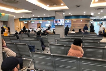 [르포] 울산대병원 환자들 한숨만 가득.. 의대 교수 사직 현실화 우려