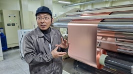 열 대신 빛으로 빠르게 수분 제거… 2차전지 생산성 4배 [현장르포]