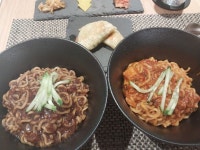 마라 넣은 물짜장? 더미식 얼얼한 매운맛 사천자장면 출시