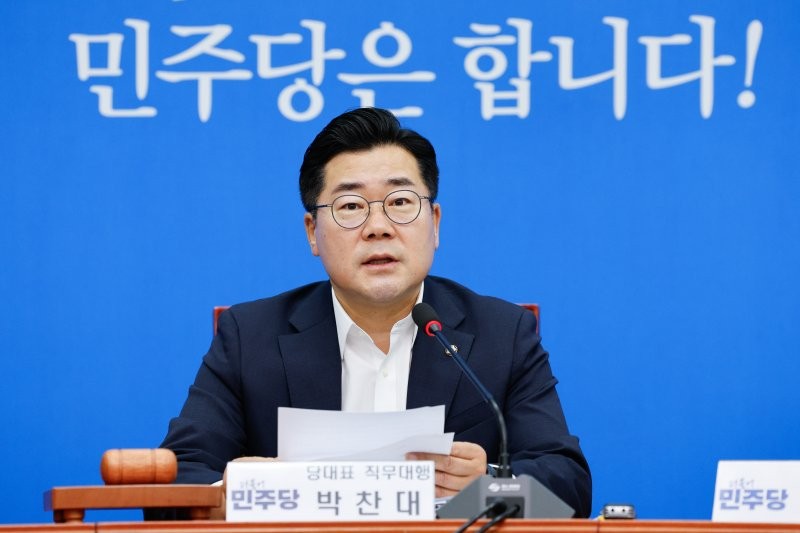 박찬대, 제3자 추천 채상병 특검법 결단 촉구...한동훈 대표와 협의 의지