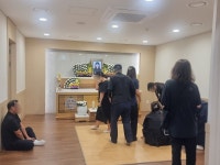[르포]수건으로 입 막고 샤워기 물 맞으며 버텼어요…부천 호텔 화재 속 목숨 건진 생존자들
