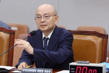 인권위원장 청문회 차별금지법 공방 소수자 존중 vs 다수 권리 침해