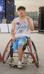 휠체어 타고 덩크슛, 어둠 밝히는 희망 노래… 장애인 일자리 활짝