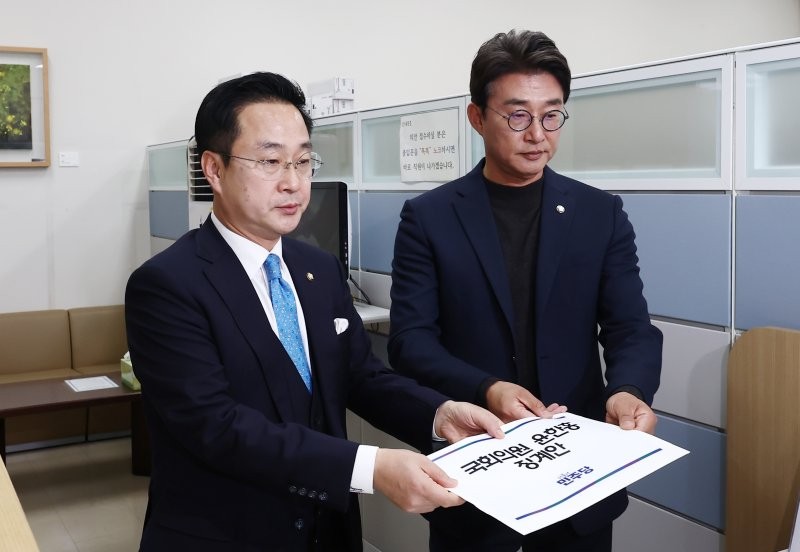윤한홍 의원, 명태균 씨 회유 논란에 거짓 강력 부인