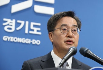 김동연, 민생회복지원금·기준금리 0.5%p 인하 제안...경제재건 비상조치 필요
