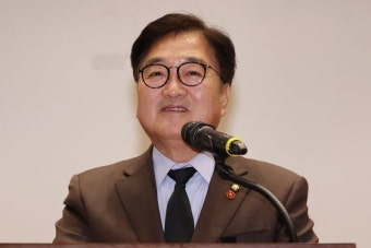 우원식, 시무식서 