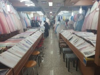 "요새 누가 혼례복 입나요"… 10년새 한복집 40% 문 닫아 [현장르포]