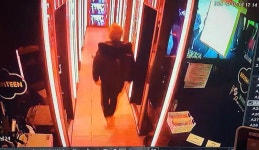 서울·부산 코인노래연습장 11곳서 3300만원 훔친 30대 구속송치