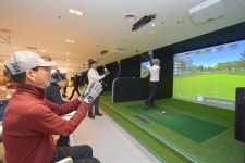 대구백화점에서 즐기는 스크린 파크골프·미니골프장