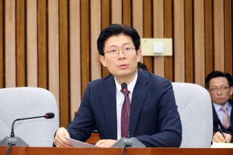 [영상] 조정훈, “문항거래 뒷돈… 비리 교사 연금 몰수”