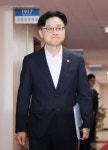 김정관 