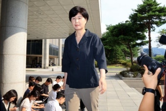 백혜련 의원, 내란특검 출석...