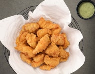 “한 마리 먹었는데 배 안 부른 이유” 교촌치킨, 순살 200g 줄었다