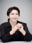 메달 뒤의 감독들 ‘작은 팀에서 큰 성과를 만드는 리더십의 조건’ [김문경의 리더십테크]