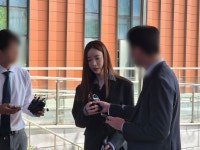 '수사무마 연루·사기 혐의' 양정원, 경찰 출석...