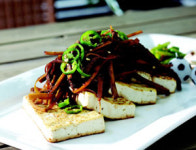 [변정수의 디카 토크] 웰빙夜食먹고 으랏차차~ 밤샘응원