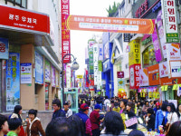 [상권 大해부-3부 지역상권] (5) 광주광역시 충장로‥평일에도 30만명 북적대는 1020 상권