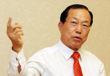 [CEO들의 세상사는 이야기] 신훈 부회장 내 사주엔 직장 역마살 있는지…