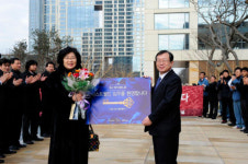 송도 더샾퍼스트월드, 첫 입주자에게 황금열쇠 증정