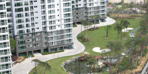 아파트 단지서 골프 쇼트게임