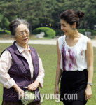 [포토] 이윤지-김영옥, 다정한 할머니와 손녀