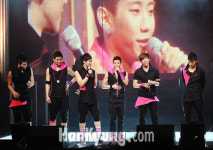 [포토] 2PM 2AM의 첫번째 팬미팅 너무 축하해요