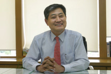 한경출장타이어 | [한경 오토가 만난 사람] 박철구 한국 타이어마케팅ㆍ영업담당 상무 "불황기 실속형 '스마트 타이어'로 승부 주효했죠"