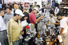 [한경 골프박람회] 내 몸에 맞는 클럽 고르기‥스윙 부담 없어야 좋은 클럽