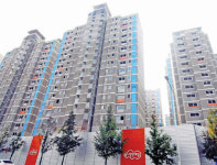 [분양현장 포커스] 평촌e-편한세상‥4호선 역세권 아파트…오렌지 로비 눈길