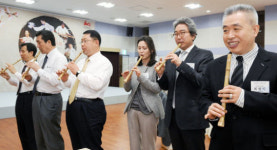 국악에 빠진 CEO들 얼~쑤 소리에 어깨 들썩