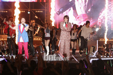 [포토] 싸이-김장훈의 완타치 콘서트의 뜨거운 열기