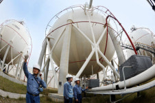 [BIZ Insight] SK에너지, 2차전지 날개…정유 넘어 종합에너지社로