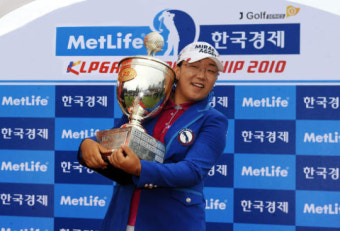 ['메트라이프 · 한경 KLPGA 챔피언십] 신지애 우승…