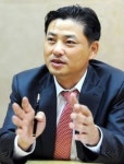 [마켓 리더에게 듣는다] 지금은 강세장의 중턱…내년 6~7월이 정점
