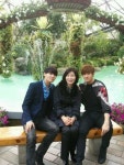 JYJ 김준수, 제주도여행 가족사진 공개 “잘생긴 아들이 둘씩이나!”