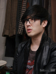 [fashion people+] 클래식한 남성복에 섬세한 디테일의 향연을 펼치는 디자이너 고태용을 만나다