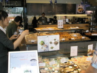 [르포]강남서 빵터진 파리바게뜨 vs 뚜레쥬르 빵 3차대전…승자는?