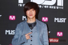 윤도현 굴욕 와이비(YB), 와이브로-와이파이 보다 못해 웬 말?