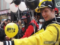 [포토] 햇츠온, 명동서 이색 이벤트 진행해 눈길