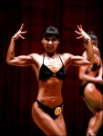 건강전도사 아놀드 홍, 몸짱주부 염미라와 ‘아놀드홍GYM’ 열었다