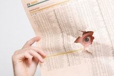 대학생 46.6% “정치면 관심 없어…”