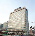 JW중외그룹 6개사 서초동에 모인다