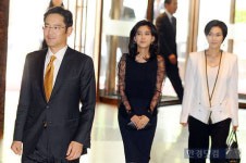 [포토] 삼성家 삼남매 호암상 시상식 참석