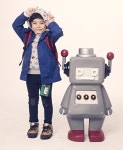 문메이슨, 키즈 캐릭터 캐쥬얼 ‘알로봇’ 가을화보 공개